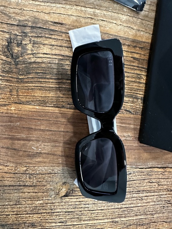 Diff Eyewear x Sephora Black Sunglasses with Black Case main image 8